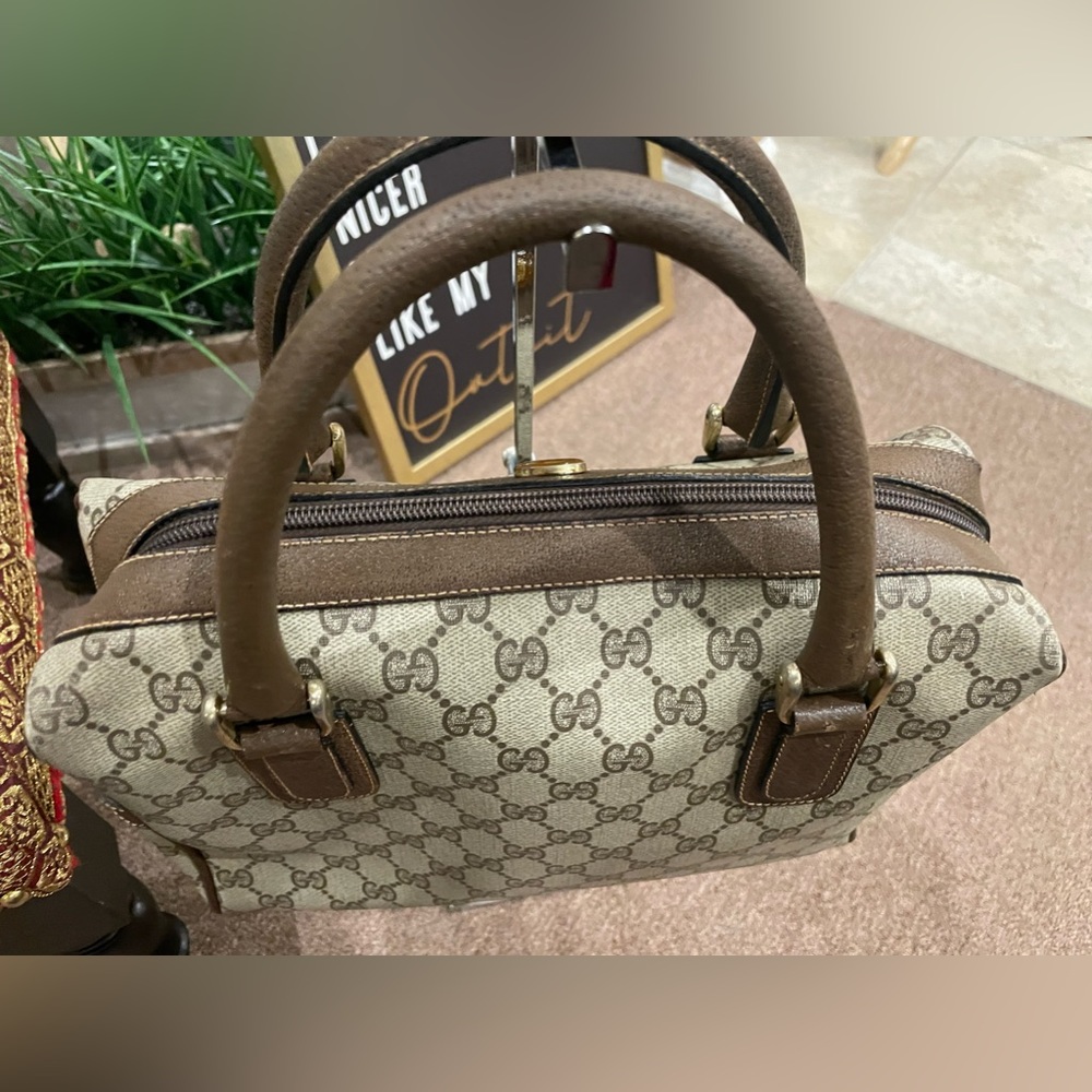 Vintage Gucci Purse - Picture 6 of 17